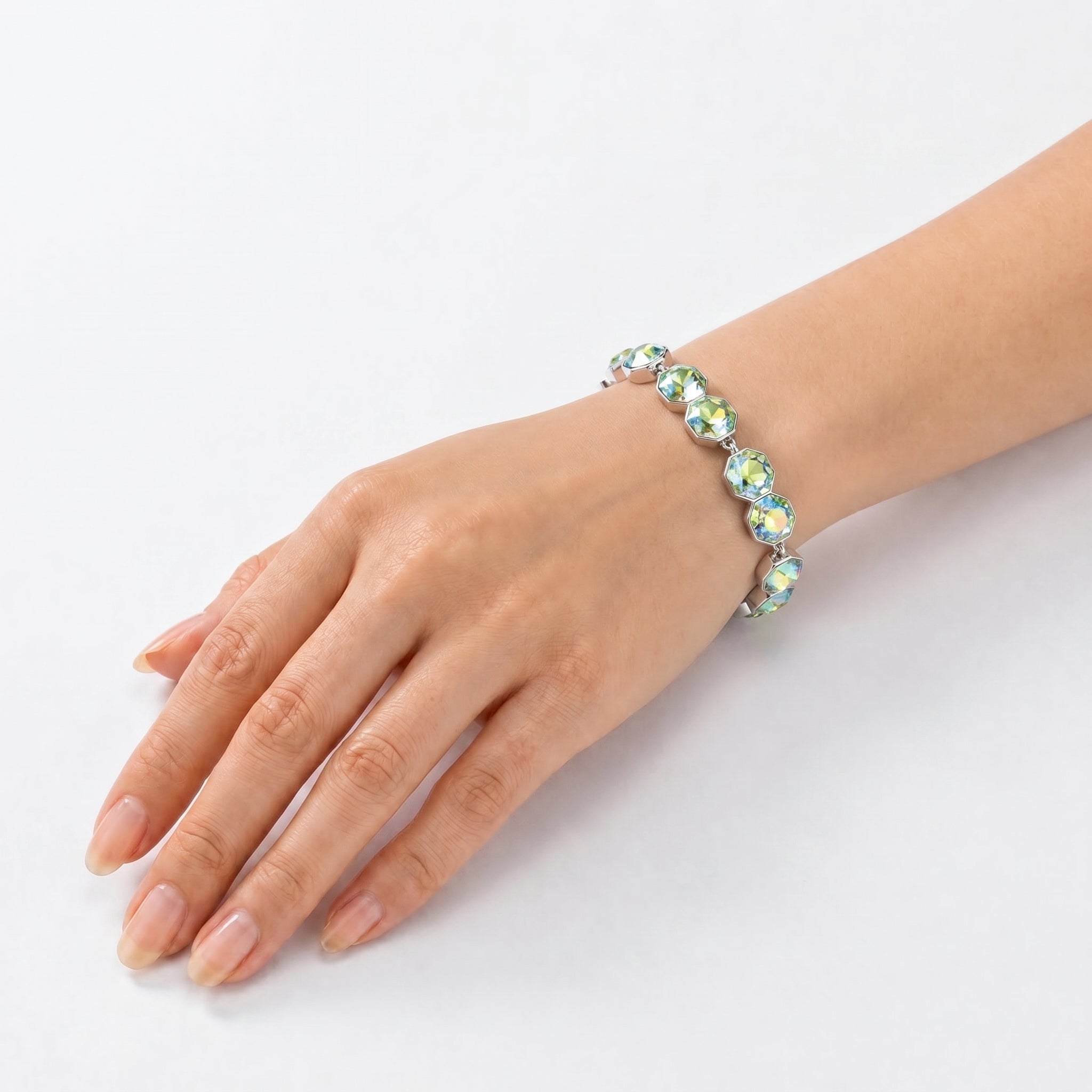 Octagonal crystal adjustable bracelet — variable colour - Aurora