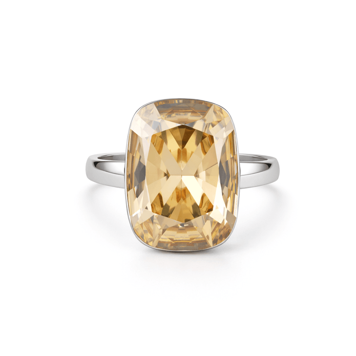 Midnight Onyx Cushion Ring - Gold