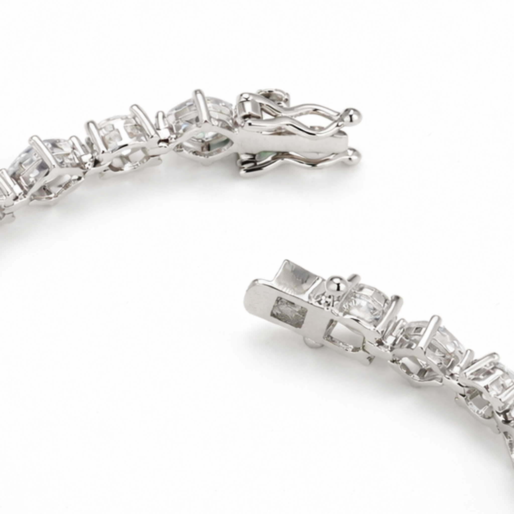 Solitaire Sparkle Tennis Bracelet