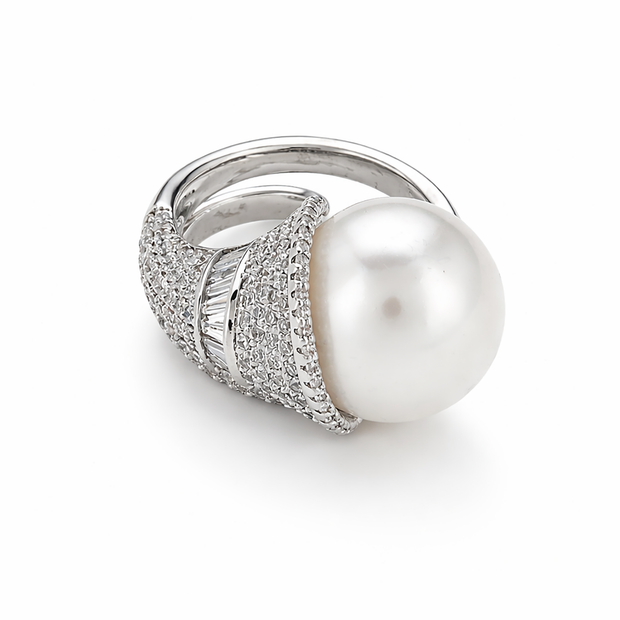 Ivory Veil Solitaire