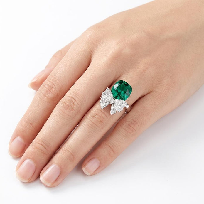 Blue Bow Cushion Ring - Emerald Green