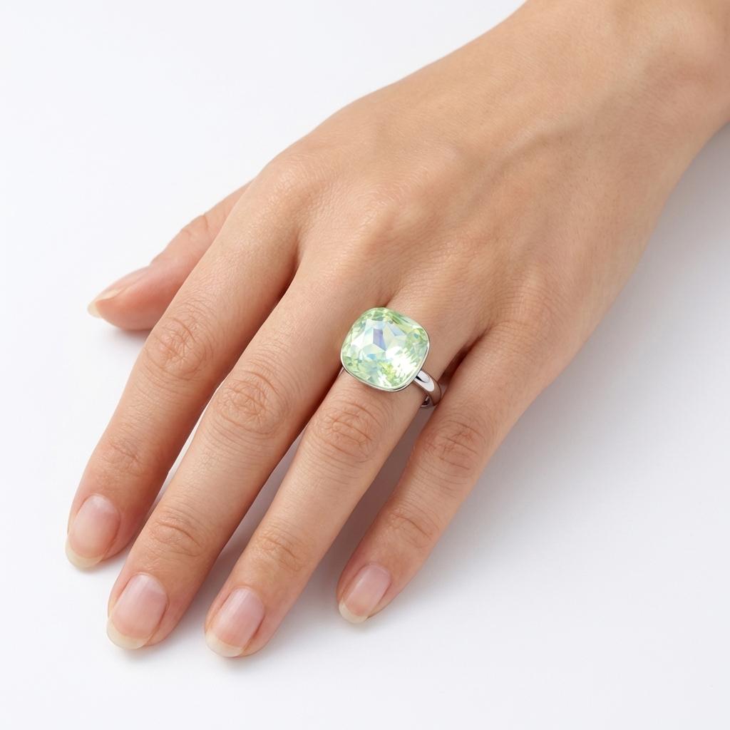 Aurora Crystal Cushion Ring - Mint Green